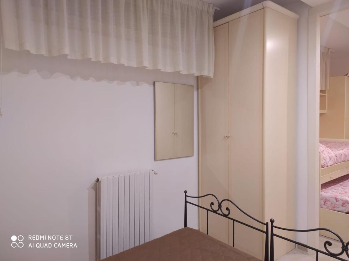 Bollicine Hotel Bari Exterior foto